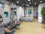 AV salon de coiffure agencement récent St Hilaire